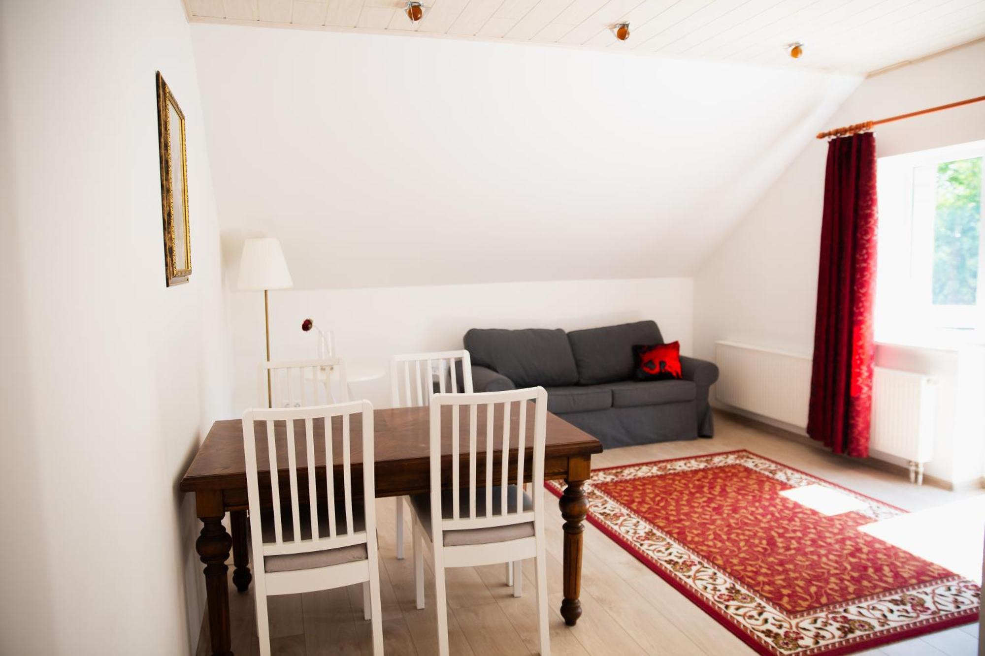 Konrad Family Guesthouse Kuressaare Quarto foto