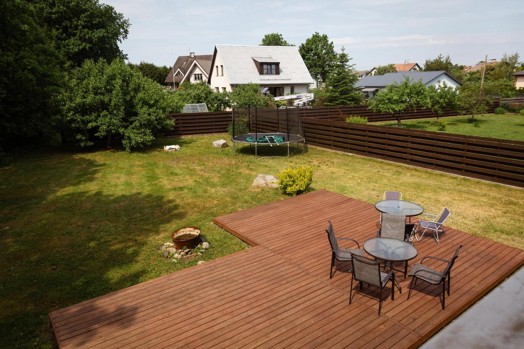 Konrad Family Guesthouse Kuressaare Exterior foto
