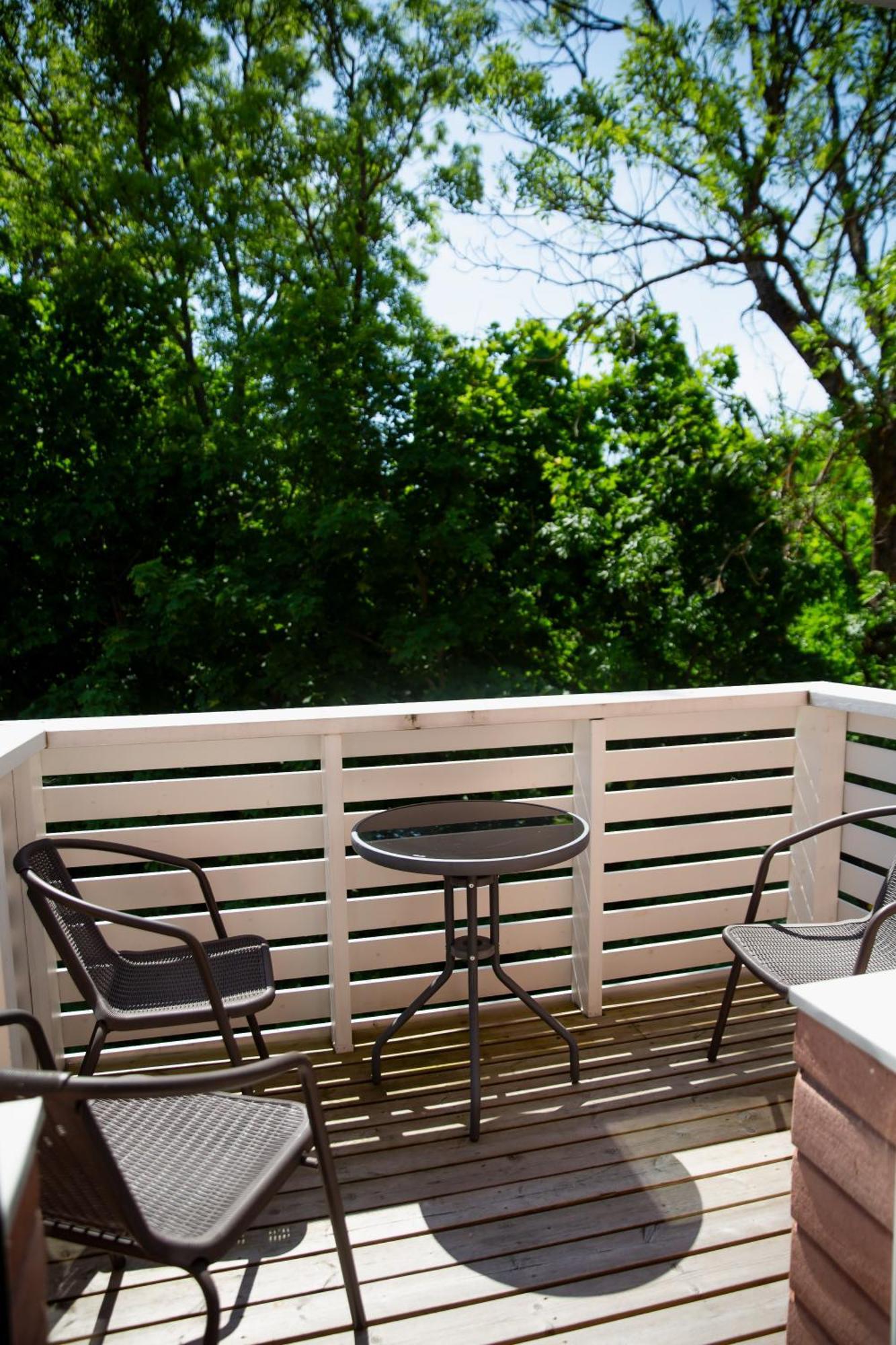 Konrad Family Guesthouse Kuressaare Quarto foto